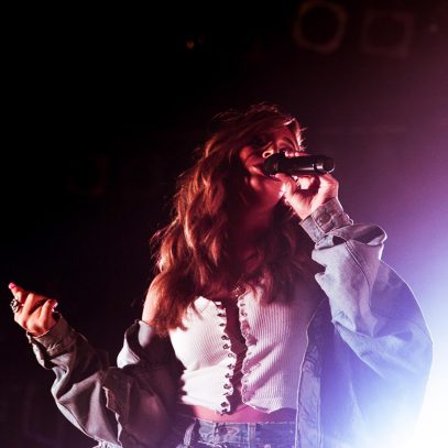 pexels-wendy-wei-1699161 pexels-wendy-wei-1699161